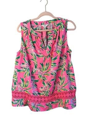 crown & ivy Pink Tropical Print Crochet-Hem Tank Top